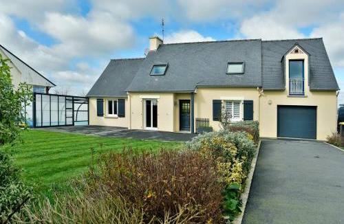Pledeliac House | Maison Victoria - avec piscine