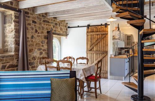 Ploubezre House | Maison Vintage de Kerlipot