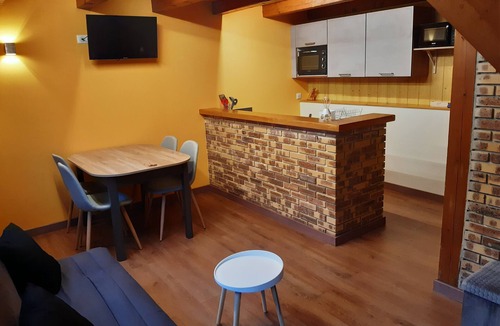 Foncine-le-Bas House | Maisonnette au Calme Avec Terrasse Individuelle