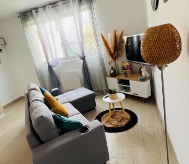 Vittel Apartment | Maisonnette indépendante au calme