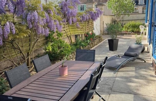 Bar-sur-Aube House | Majorelle House - BAR SUR AUBE
