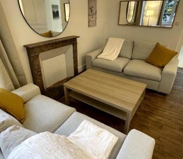 Pontrieux Apartment | Manoir au bord du Trieux - Grand Appartement avec jardin