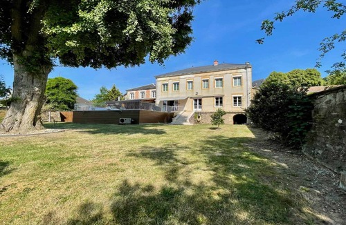 Grandpre House | Mansion in the countryside with swimming pool and gym, 1 hour from Reims!