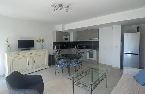 Vielle-Chapelle Apartment | Marseille city and calanques near the sea