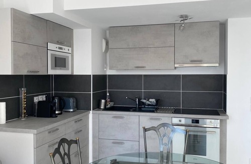 Vielle-Chapelle Apartment | Marseille city and calanques near the sea