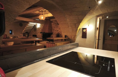 Vers-Pont-du-Gard Bed & Breakfast | Mas d'Exception between Uzès and Pont du Gard 14 Pers 2 Suites
