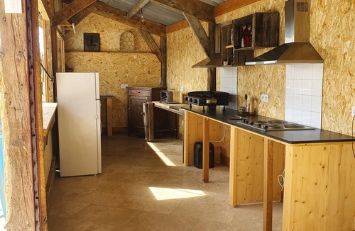 Pont-Saint-Esprit House | Mas de la Tontine Avec Piscine 4/10 Personnes au Porte de L'ardèche