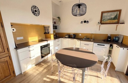 Saint-Gilles House | Mas Girard: Panoramic Terrace in the Camargue