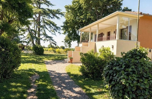 Saint-Gilles House | Mas Girard: Panoramic Terrace in the Camargue