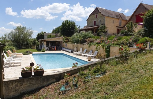 Thenon Cottage | MASKALI, Gite le Marin, heated swimming pool open view