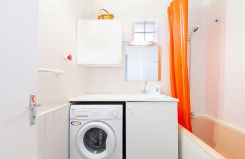 Les Chalets - Saint-Aubin - Saint-Etienne Bed & Breakfast | MCS appartement Hypercentre-ville
