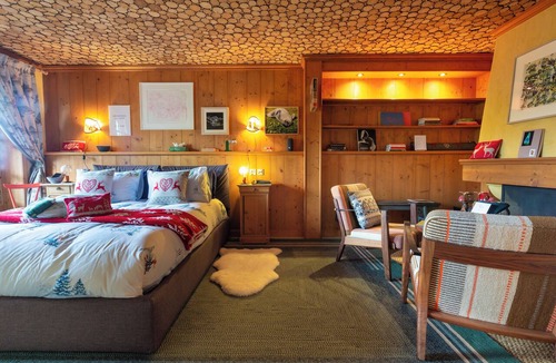 Demi-Quartier Hotel | Megève Bois by The Magic Collection Retreats