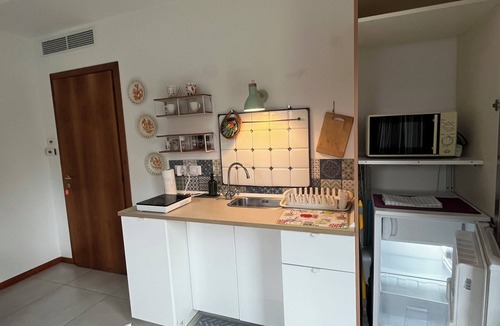 Merate Villa | Melo- Suite in modern villa kitchenette terrace on the green097048-LNI00001