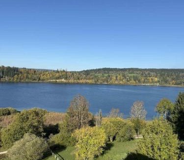 Malbuisson Apartment | Merci pour la Vue - Duplex vue lac à Malbuisson