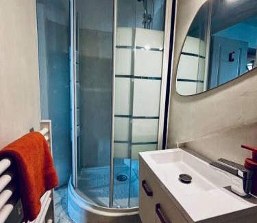 Brignoles Apartment | Mini - Tout petit mais cozy !