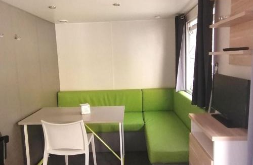 Saint-Martin-Lys Other | Mobil-home 2 pers. avec terrasse à Axat - API-1-52-1188