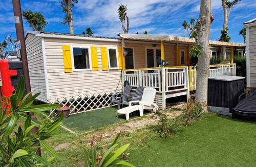 Valras-Plage House | Mobil Home 8 Personnes Dans Camping Avec Piscine,animaux Acceptés
