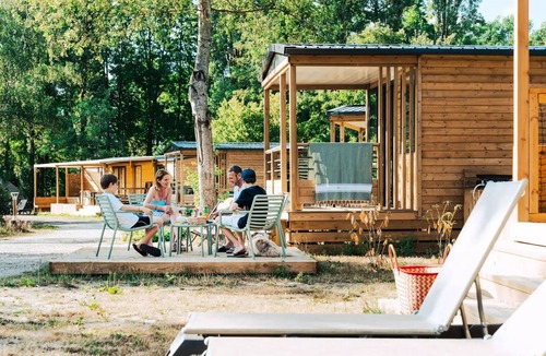Nouan-le-Fuzelier House | Mobil-home Confort 3 Bedrooms 6 people