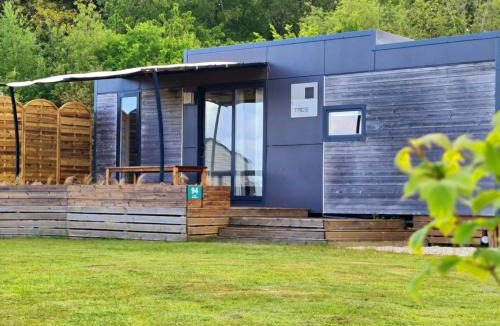 Loudeac Other | Mobil-home de 32m² avec terrasse et équipements de cuisine - API-1-52-1126