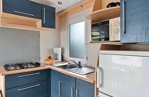 Rhinau House | Mobile Home | Classic | 2 Bedrooms | 4 People | Small Patio | TV