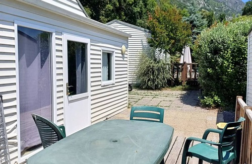 Agos-Vidalos House | Mobile home VIGNEMALE 2 bedrooms = sheets + towels +household 4 pers 4 persons