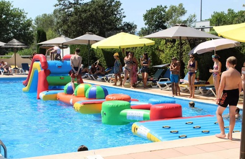 Saint-Paul-en-Foret House | Mobilhome Confort 29m² - 2 adults and 3 children air-conditioned 5 persons