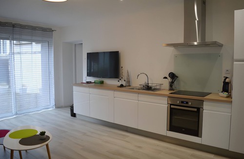 Ingersheim House | Modern 1-Bedroom Gite in Ingersheim – Summer Promotion, Wine Route
