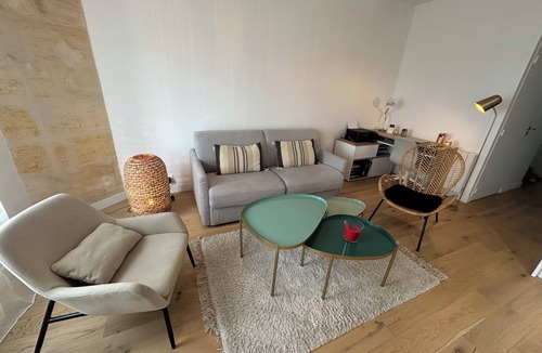 Capucins - Victoire Apartment | Modern apartment with Bordeaux charm in city center