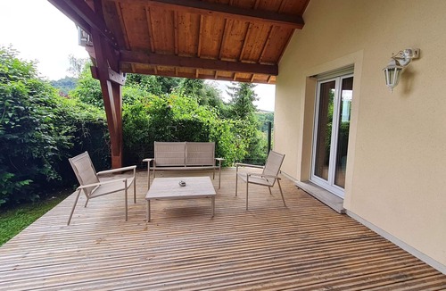 Jezainville Cottage | Modern cottage in Lorraine, 2 bedrooms, near forest