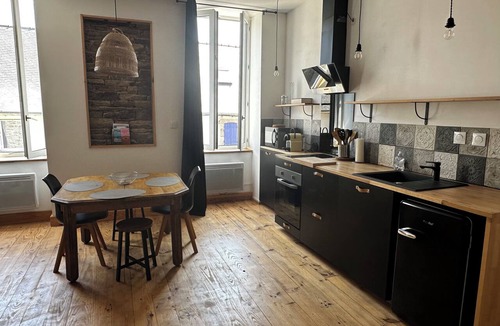 Brelevenez Apartment | Molène, Downtown Lannion