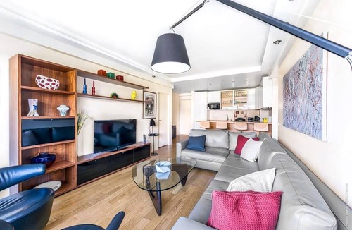 Porte-Dauphine Apartment | Muette - Spontini 1bdr by B'Your Home