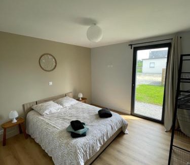 Plouigneau Villa | Mur des Horizons