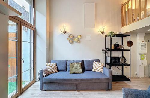 Croix Rousse Apartment | My home Dumont - Outdoor terrace - Fan