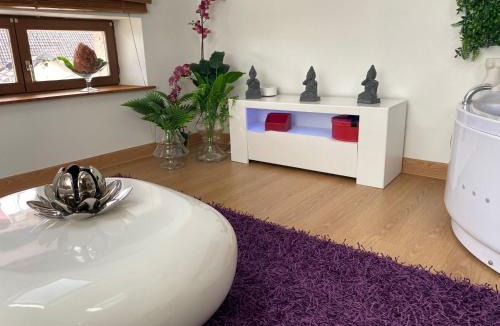 Socourt Apartment | My Love Room avec Balnéo Privative et Climatisation