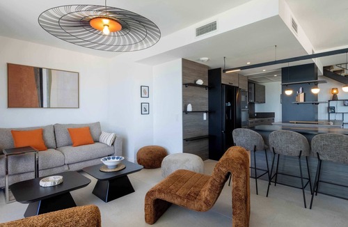 Valras-Plage Apartment | MyLoc Collection Duplex with Private Spa & Sea View