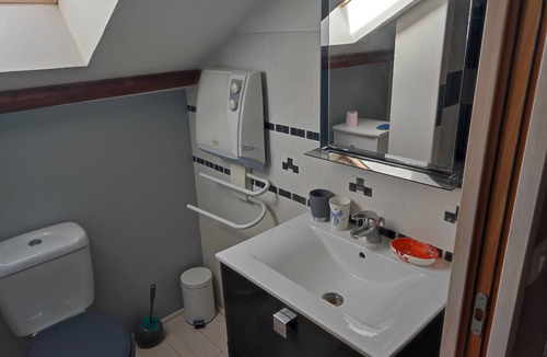 Ville-sur-Yron House | Naturist guesthouse with private pool and terrace