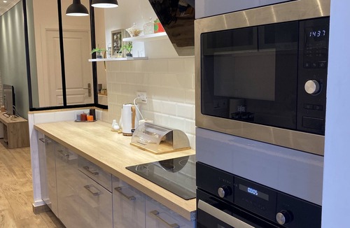Riquier Apartment | Near Port & City - Private Parking & Breakfast