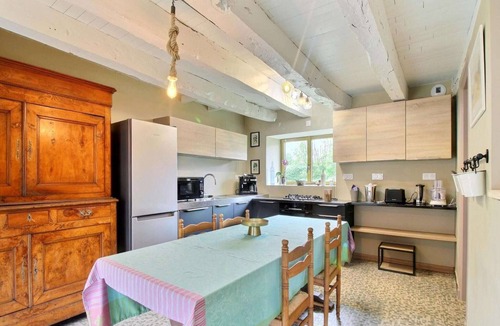 Neulliac House | Neulliac Family Cottage with Pool