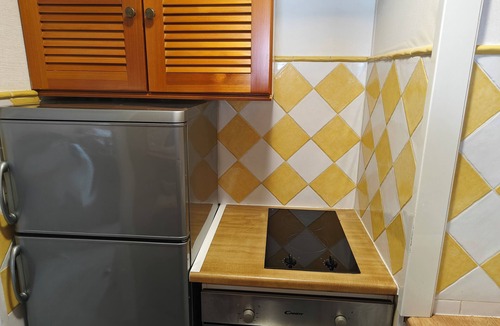 Gouaux-de-Larboust Apartment | Newly renovated apartment at the foot of the Peyragudes slopes, Agudes side