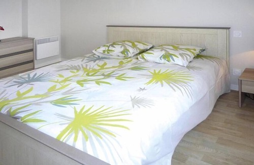 Ploubalay Apartment | Nice apartment on the Emerald Coast, Ploubalay