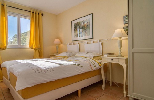 Nans-les-Pins Apartment | Nice apartment for 4 guests with WIFI, pool, TV, terrace and parking