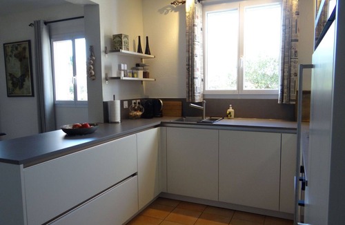 Nans-les-Pins Apartment | Nice apartment for 8 guests with private pool, WIFI, TV, terrace and pets allowed