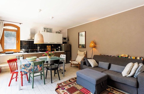 Costa dʼOneglia Apartment | Nice apartment for 4 guests with WIFI, pool, A/C, TV, terrace and pets allowed