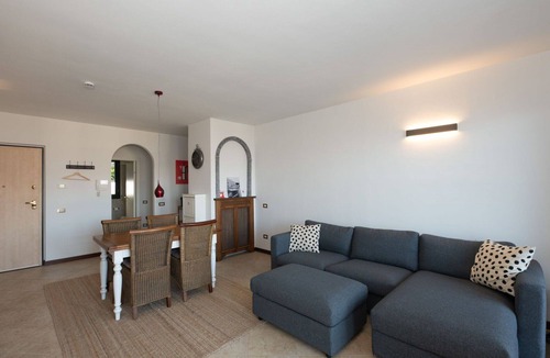 Baveno Apartment | Nice apartment for 4 people with WIFI, TV, patio and pets allowed