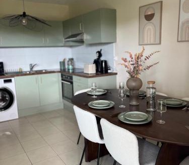 Saint-Roch Apartment | Nice french Riviera, parking gratuit, Tram L1 AU PIED de l'immeuble