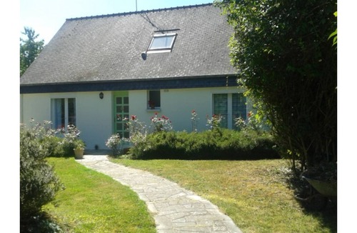 Taden House | Nice house near Dinan, the countryside close to the sea