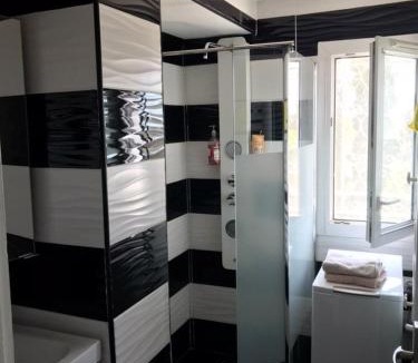 L'Arenas House | NICE PARC PHOENIX