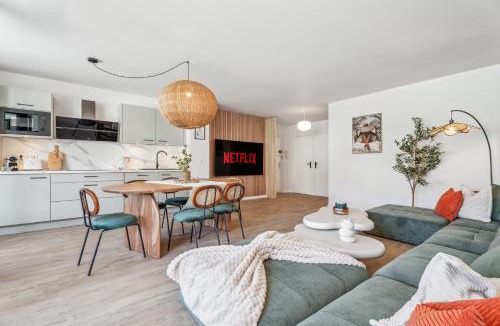 Gambetta Apartment | Nice Renting - FLEURS - Luxury Stay Terrace Quiet Private Parking