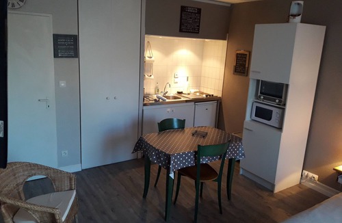 Bagneres-de-Bigorre Apartment | Nice stylish studio with free private parking