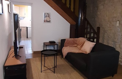 Ville-Sous-la-Ferte House | Nigloland - Champagne vineyards - Clairvaux Abbey - Colombey les 2 eglises